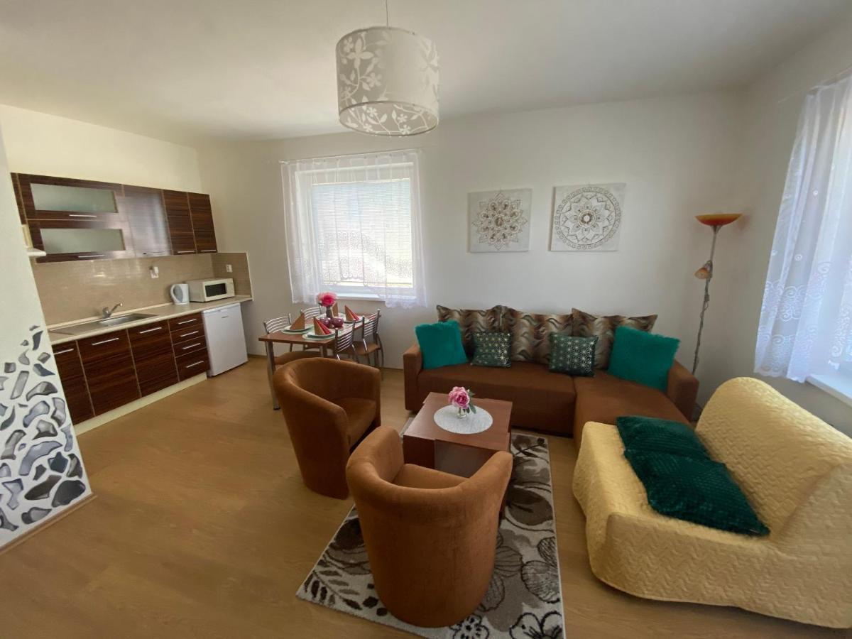 Apartments Monty Podhájska מראה חיצוני תמונה