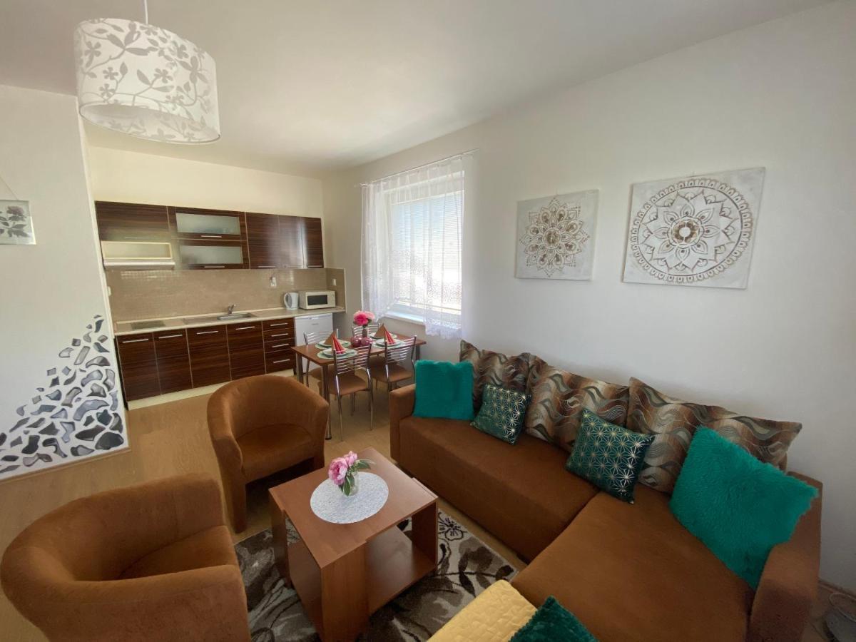 Apartments Monty Podhájska מראה חיצוני תמונה